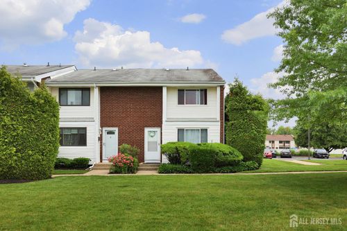 1-G Quincy Cir, Dayton, NJ, 08810-1332 | Card Image