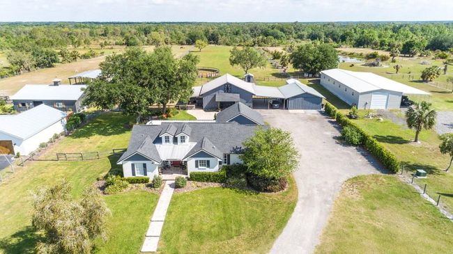 812 Jameson Rd, House other with 3 bedrooms, 2 bathrooms and null parking in Lithia FL | Image 26