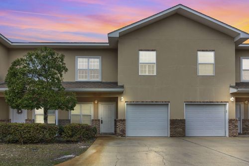 1486 Bentley Cir, Fort Walton Beach, FL, 32547-1975 | Card Image