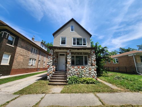 12211 S Wallace St, Chicago, IL, 60628-6417 | Card Image