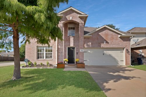 3601 Cripple Creek Trl, Roanoke, TX, 76262-5885 | Card Image