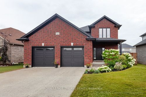 108 Spencer Ave, Lucan, ON, N0M2J0 | Card Image