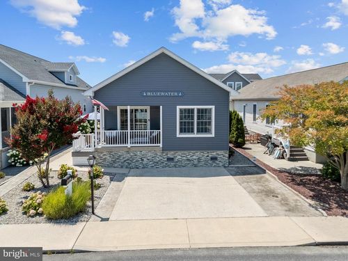 143 Yawl Dr, OCEAN CITY, MD, 21842-4666 | Card Image