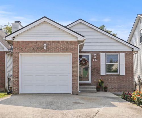 204 Strawberry Ct, Nicholasville, KY, 40356 | Card Image