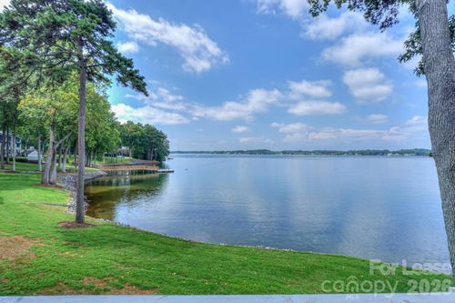 368 Northwest Dr, Davidson, NC, 28036-8994 | Card Image