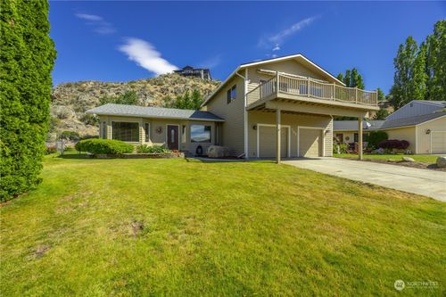 123 Fair Way, Chelan, WA, 98816 | Card Image