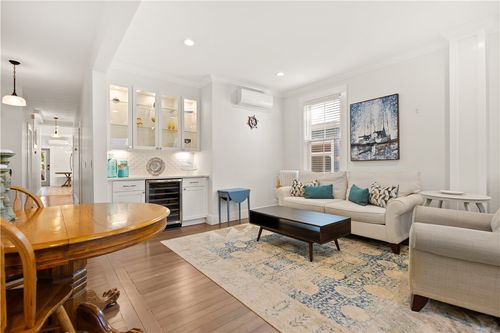 apt-4-23 Mann Ave, Newport, RI, 02840-2796 | Card Image