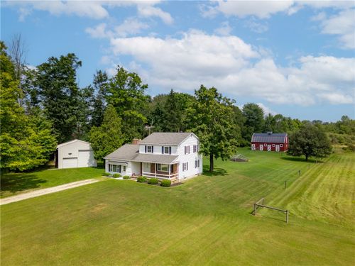 10181 Sampson Rd, Erie, PA, 16509-5717 | Card Image