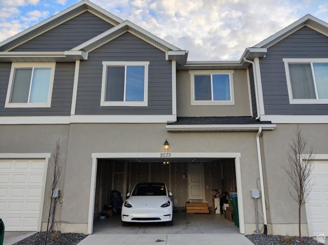 2 car garage | Image 5