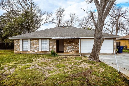 619 W Mahan St, Richwood, TX, 77531-2613 | Card Image