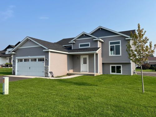 108 Woolgrass Way, Avon, MN, 56310-4538 | Card Image