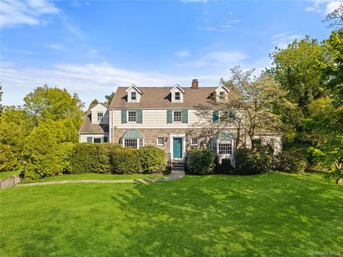 33 Byron Ln, Larchmont, NY, 10538-1617 | Card Image