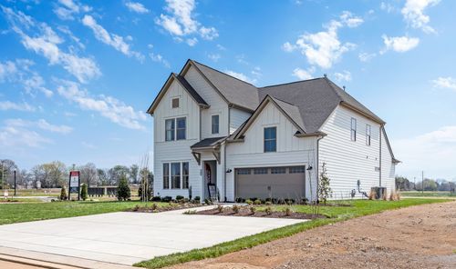 6918 Wayana Dr, Murfreesboro, TN, 37129-4580 | Card Image