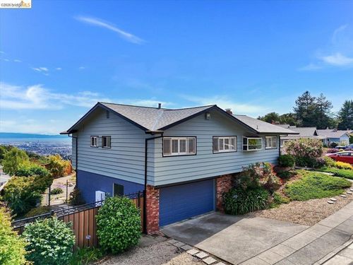 585 Crestmont Dr, Oakland, CA, 94619-2319 | Card Image