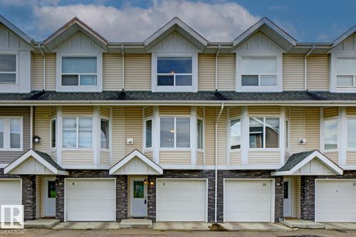 9-13215 153 Ave Nw, Edmonton, AB, T6V0B6 | Card Image