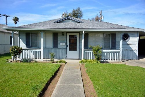 3905 Fell St, Sacramento, CA, 95838-3617 | Card Image