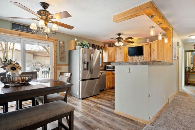 30-web-or-mls-1015-16th-st-sw.jpg | Image 18