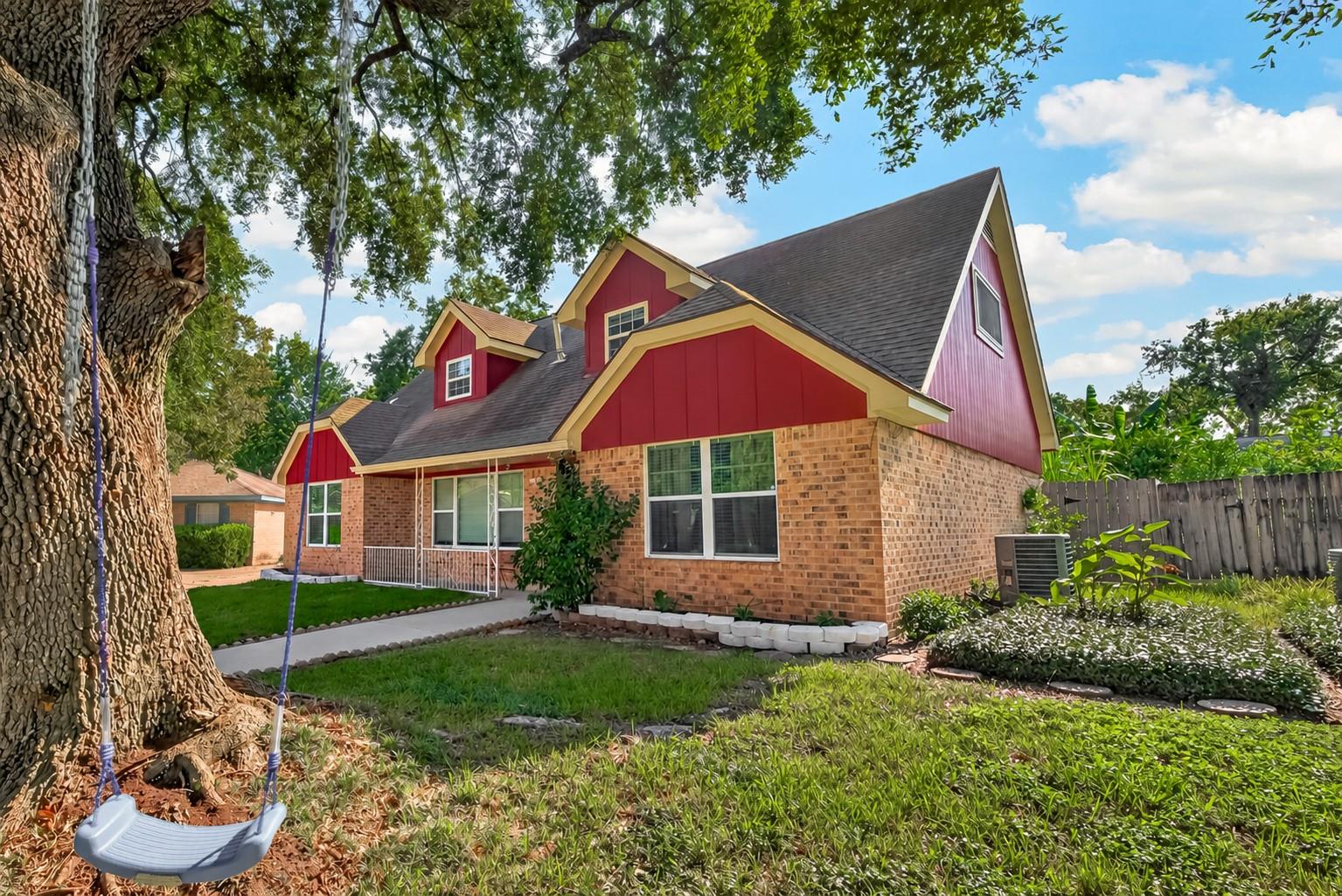 Residential in Spring 4