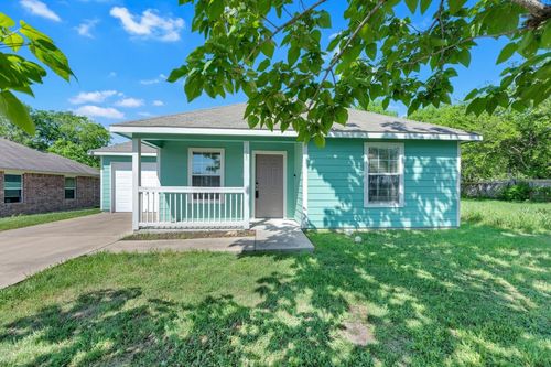 128 2nd Ave, Taylor, TX, 76574-4403 | Card Image