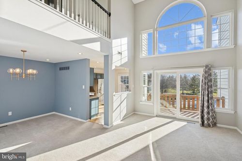 28 Victoria Cir, COLLEGEVILLE, PA, 19426-3924 | Card Image