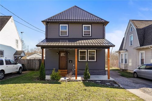 849 Wellman Ave Se, Massillon, OH, 44646-6854 | Card Image