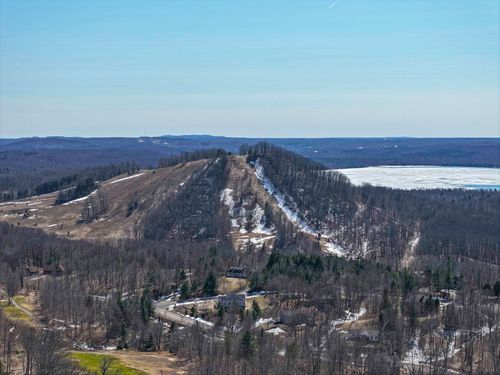 0000 S Bay Bluffs Dr, Cedar, MI, 49621 | Card Image