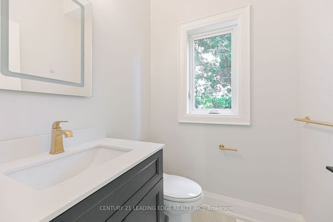 826 Montsell Ave, House other with 4 bedrooms, 3 bathrooms and 4 parking in Willow Beach ON | Image 17