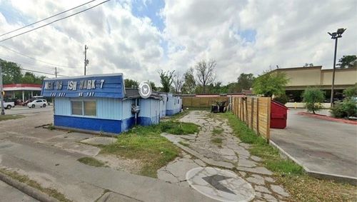 7617 Jensen Dr, Houston, TX, 77093-8712 | Card Image