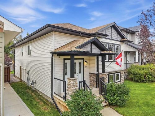 19 Regatta Way, Sylvan Lake, AB, T4S0E9 | Card Image