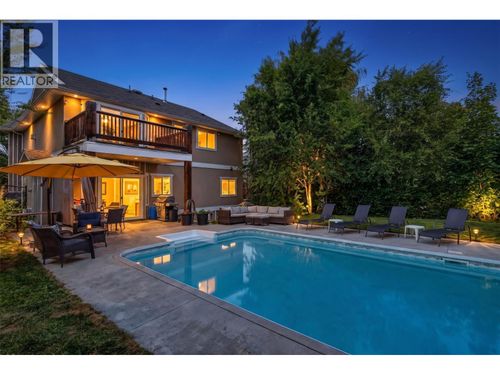 1669 Autumn Rd, Kelowna, BC, V1P1E8 | Card Image