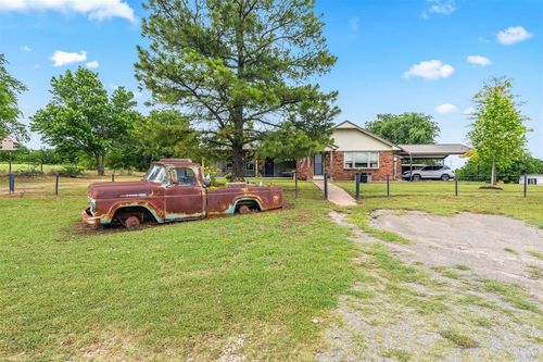 26114 State Highway 19, Cyril, OK, 73029-5003 | Card Image