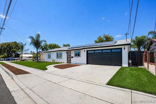 834 Elkelton Blvd, Spring Valley, CA, 91977-4715 | Card Image