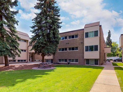 210-8231 Elbow Dr Sw, Calgary, AB, T2V1K6 | Card Image