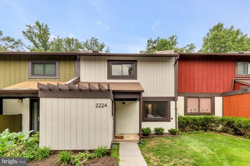2224 Wheelwright Ct, Reston, VA, 20191-2313 | Card Image