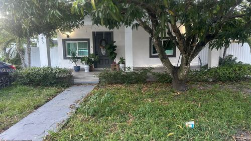 2343 Nw 102nd St, Miami, FL, 33147-1742 | Card Image