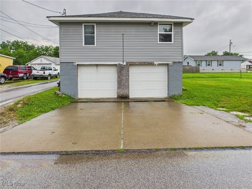 1317 Crescent Street, Parkersburg, WV, 26101 | Card Image