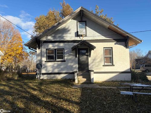 1606 11th St, Eldora, IA, 50627-2028 | Card Image