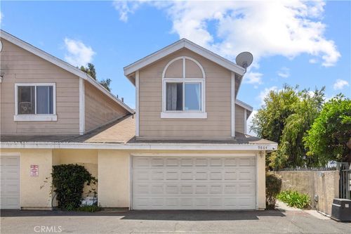 18-9864 California Ave, South Gate, CA, 90280-4612 | Card Image