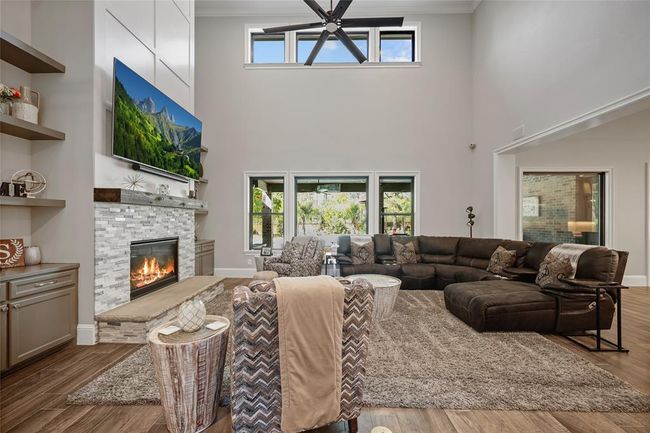 27415 Siandra Creek Ln, House other with 5 bedrooms, 5 bathrooms and 6 parking in Spring TX | Image 18