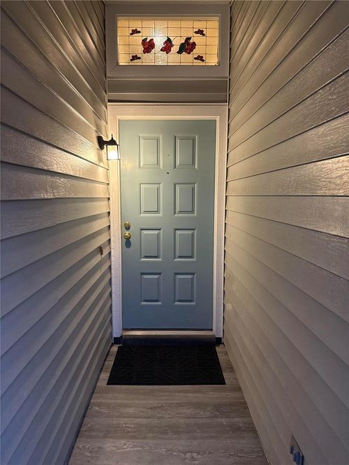 apt-834-39650 Us Highway 19 N, TARPON SPRINGS, FL, 34689-3996 | Card Image