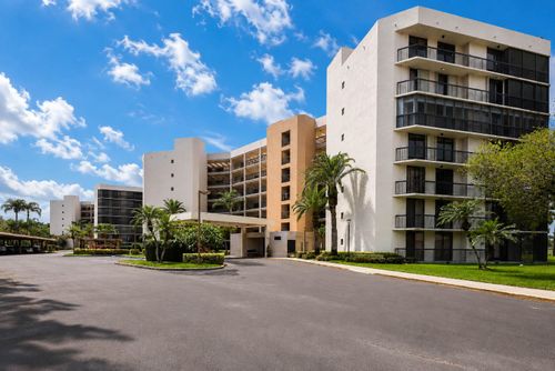 703-5279 Fountains Dr S, Lake Worth, FL, 33467-5769 | Card Image
