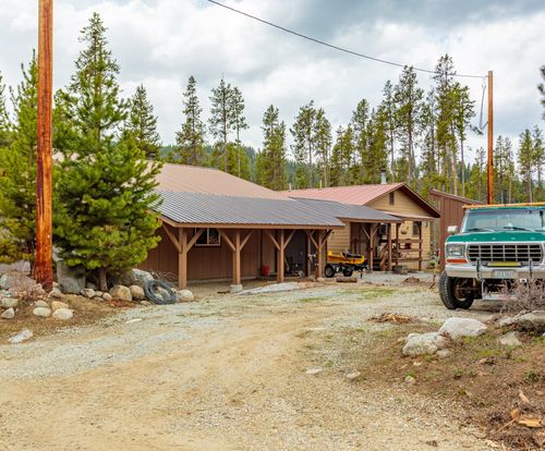 215 Bonanza Dr, Sula, MT, 59871-9702 | Card Image