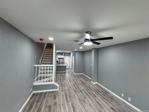 1833 Garys Park, San Antonio, TX, 78247-4241 | Card Image