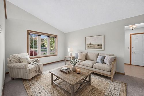 6195 River Mill Dr, Monticello, MN, 55362-3618 | Card Image