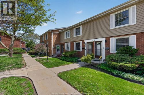 4-8416 Little River Rd, Windsor, ON, N8S2B5 | Card Image