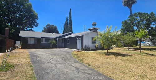 10937 Collett Ave, Granada Hills, CA, 91344-7011 | Card Image