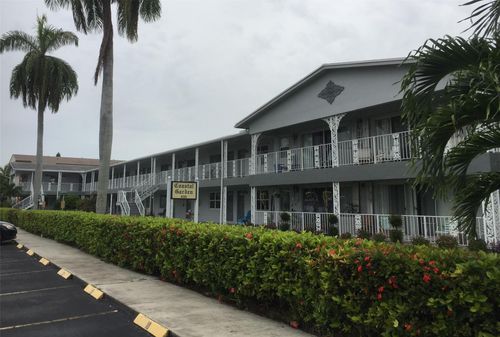 apt-209-630 Layne Blvd, Hallandale Beach, FL, 33009-8614 | Card Image