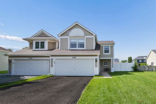 1430 S Pembroke Drive, South Elgin, IL, 60177 | Card Image
