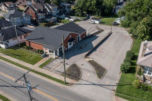 308 W Lexington Ave, Winchester, KY, 40391-1949 | Card Image