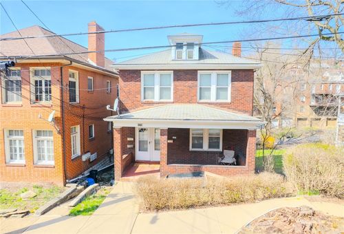 121 Sumner Ave, Pittsburgh, PA, 15221-4347 | Card Image